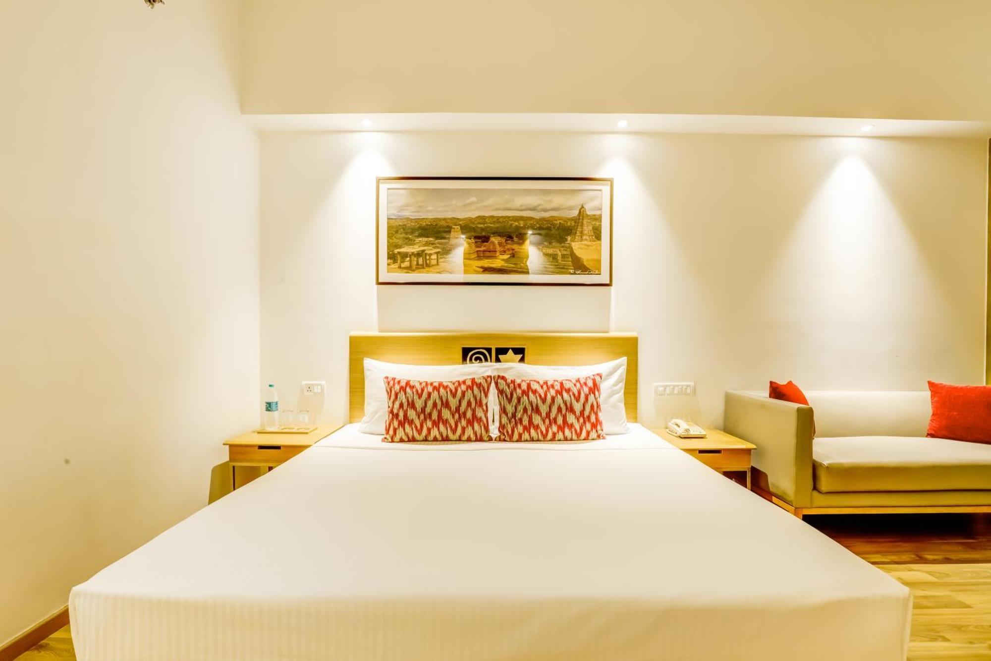 Lemon Tree Hotel Whitefield, Bengaluru Buitenkant foto