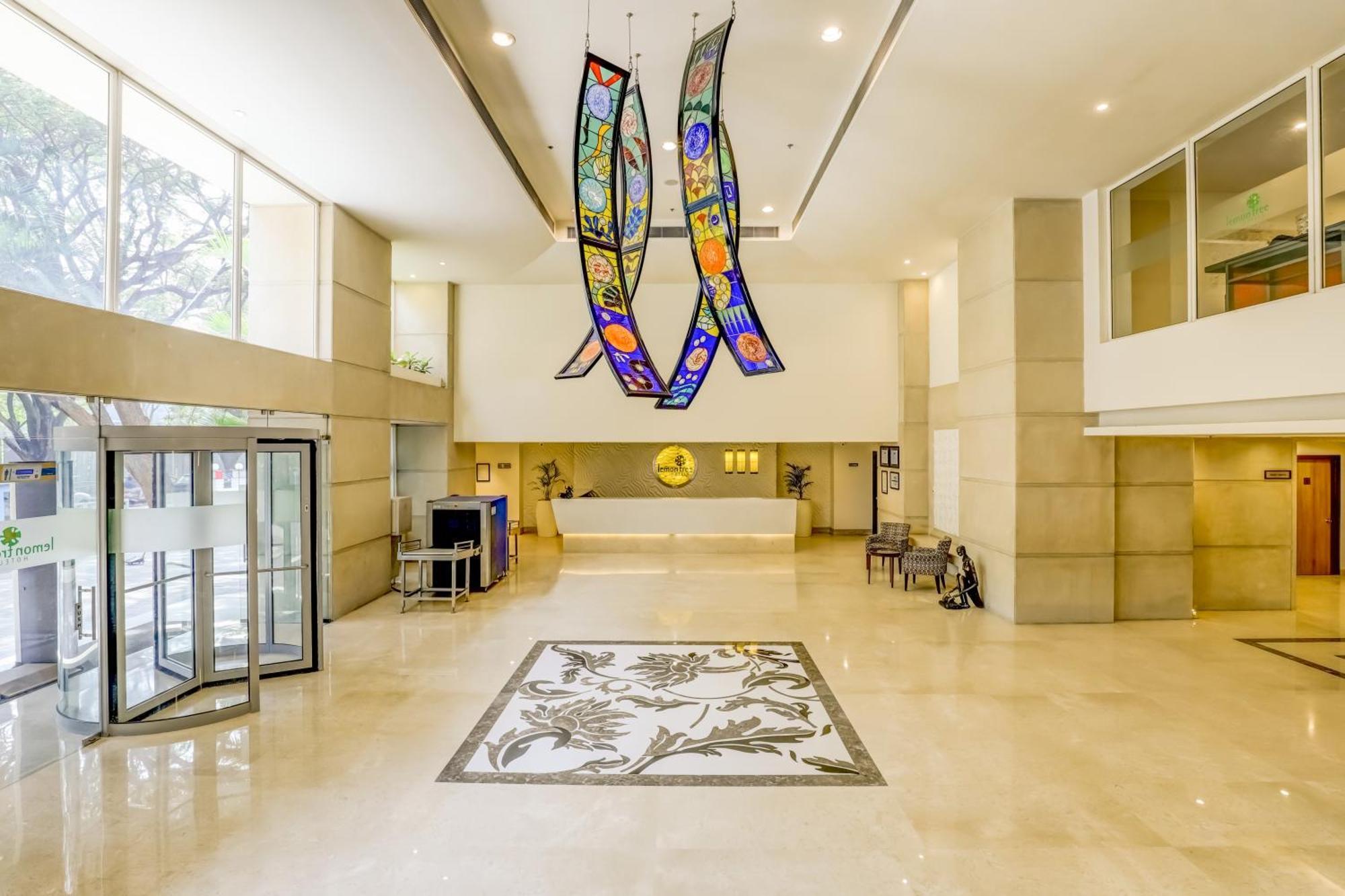 Lemon Tree Hotel Whitefield, Bengaluru Buitenkant foto