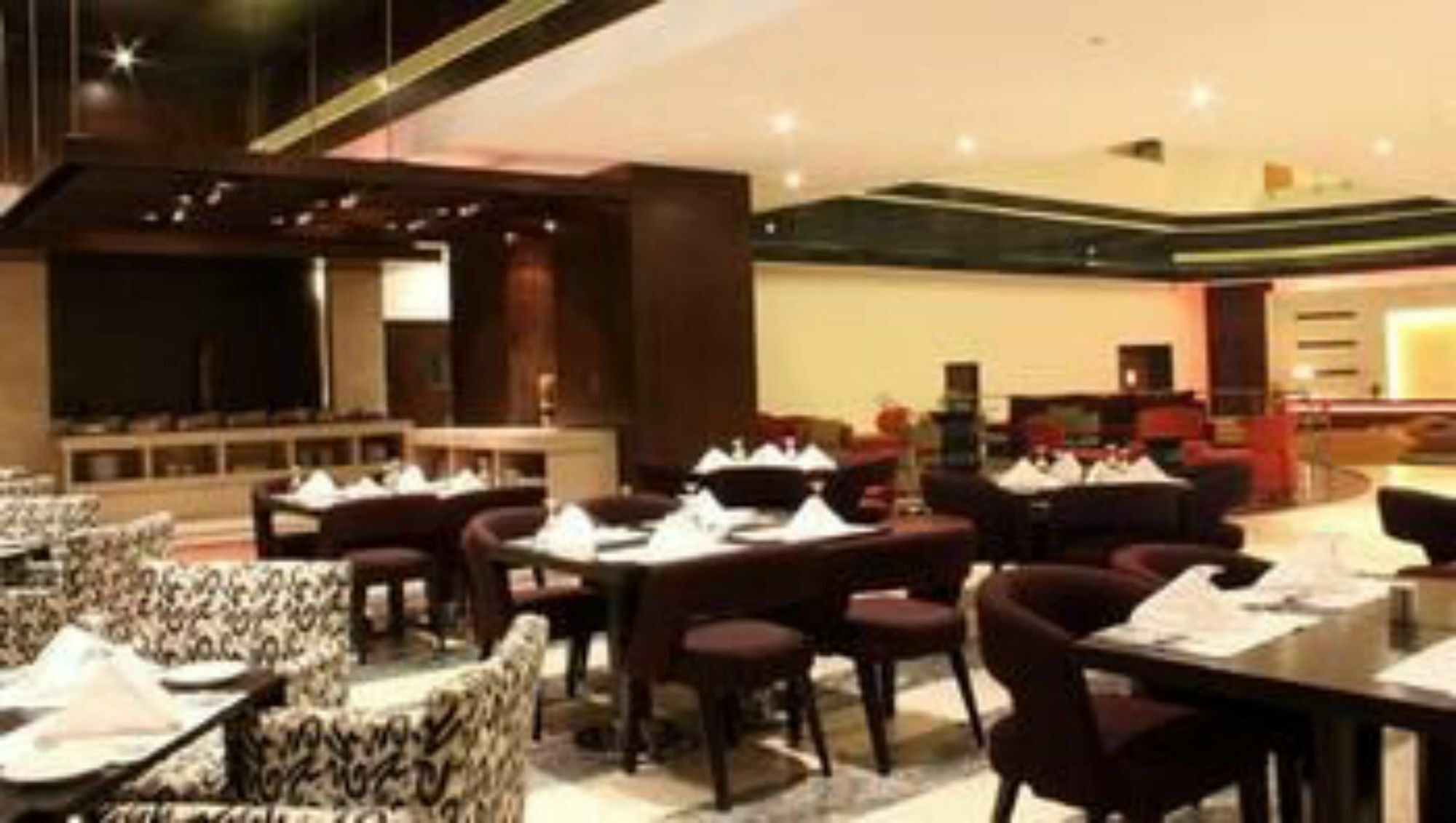 Lemon Tree Hotel Whitefield, Bengaluru Buitenkant foto